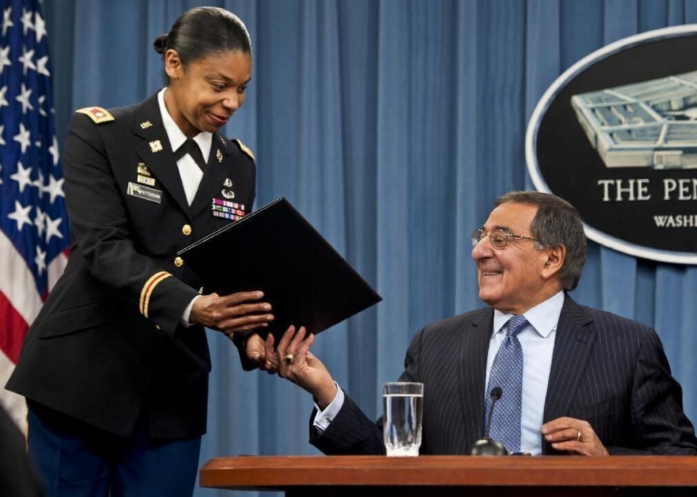 2013: Women can serve in combat